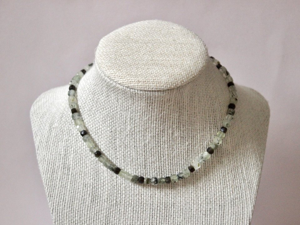 Handmade Prehnite Gemstone Choker Necklace